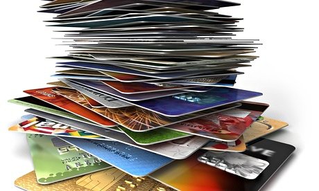 بحران‌سازی با کارت‌های اعتباری